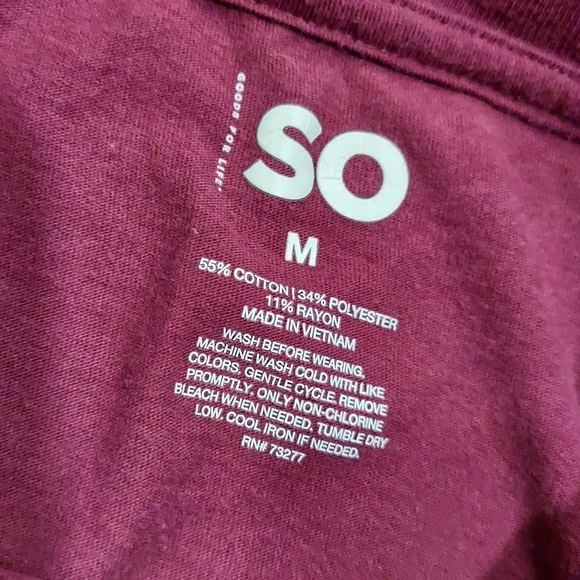 SO Colorblock Crop Top Size Medium Women's Burgundy/Maroon And White - Picture 2 of 3